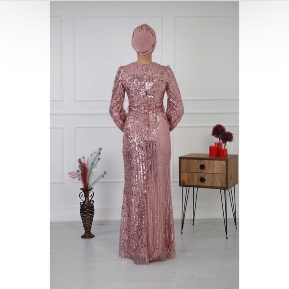 Rose Gold Sequin Evening Dress - Picture 6 of 6